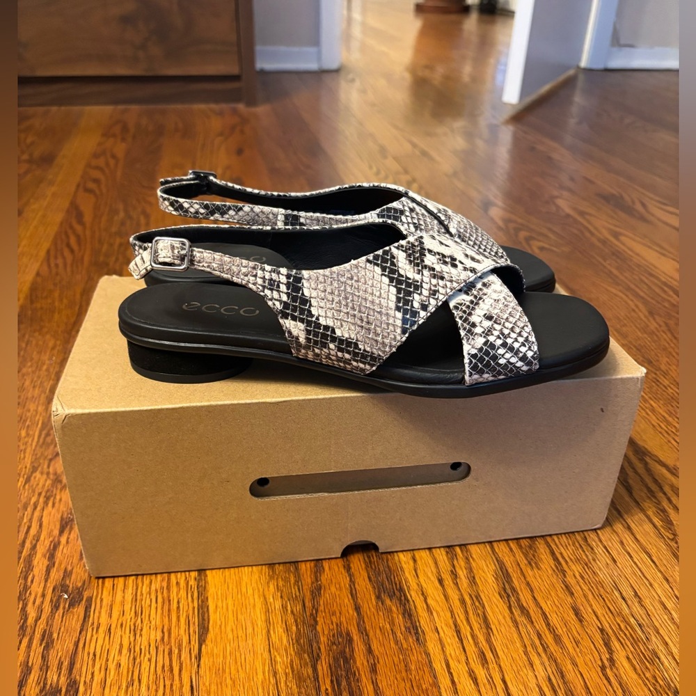 NEW Ecco Alba 25 slingback sandals